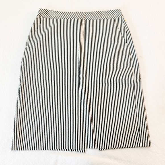J. Crew No. 2 Pencil Seersucker Striped Skirt Blue White SZ0 - Picture 1 of 5